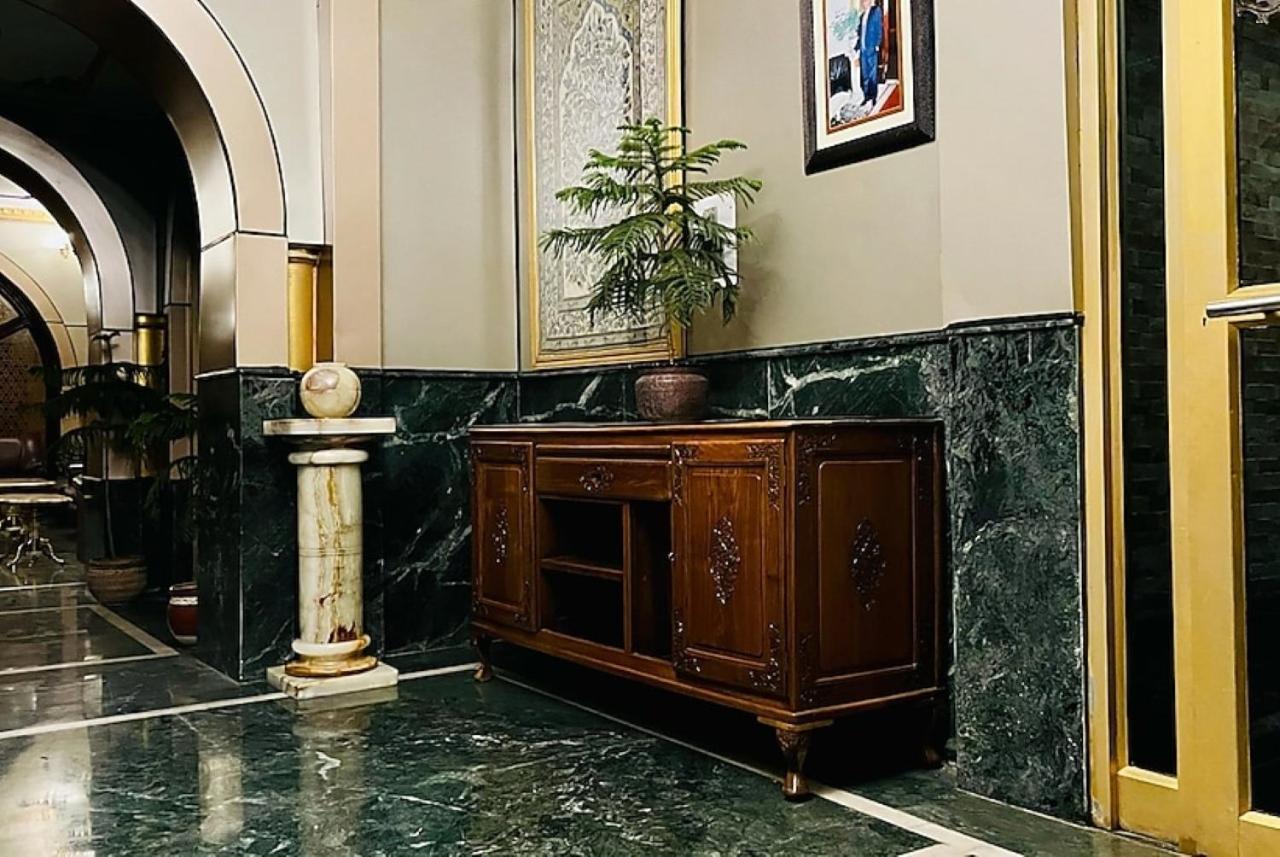 Hotel International Srinagar ภายนอก รูปภาพ